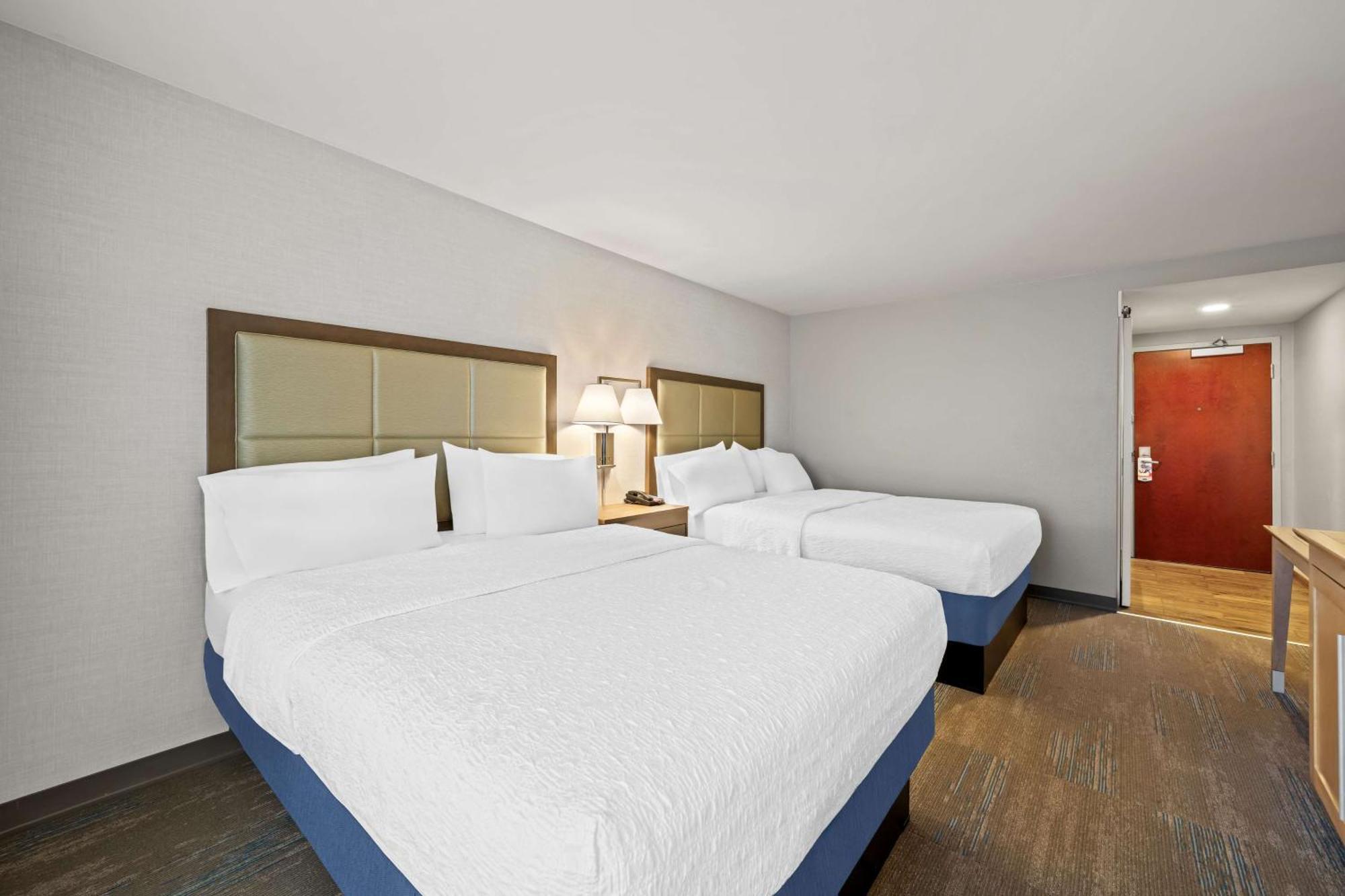 Hampton Inn & Suites Wilson I-95 Kültér fotó